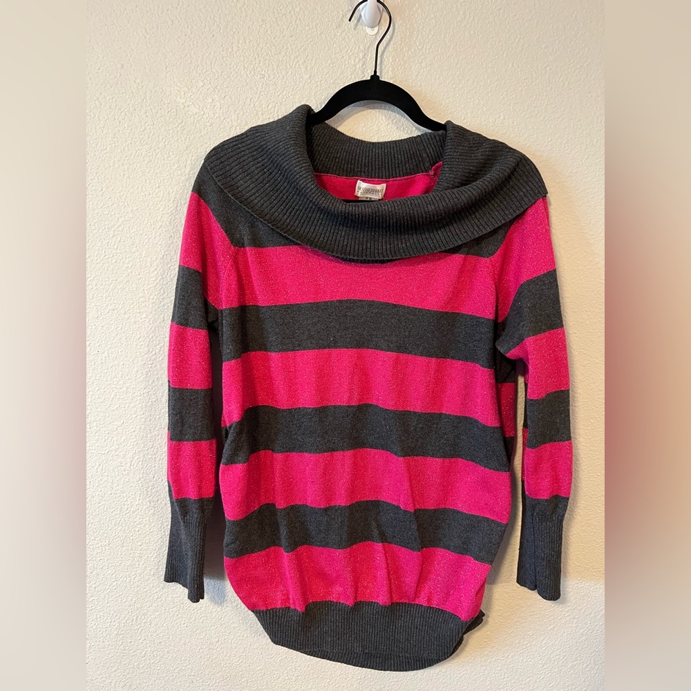Motherhood maternity sweater